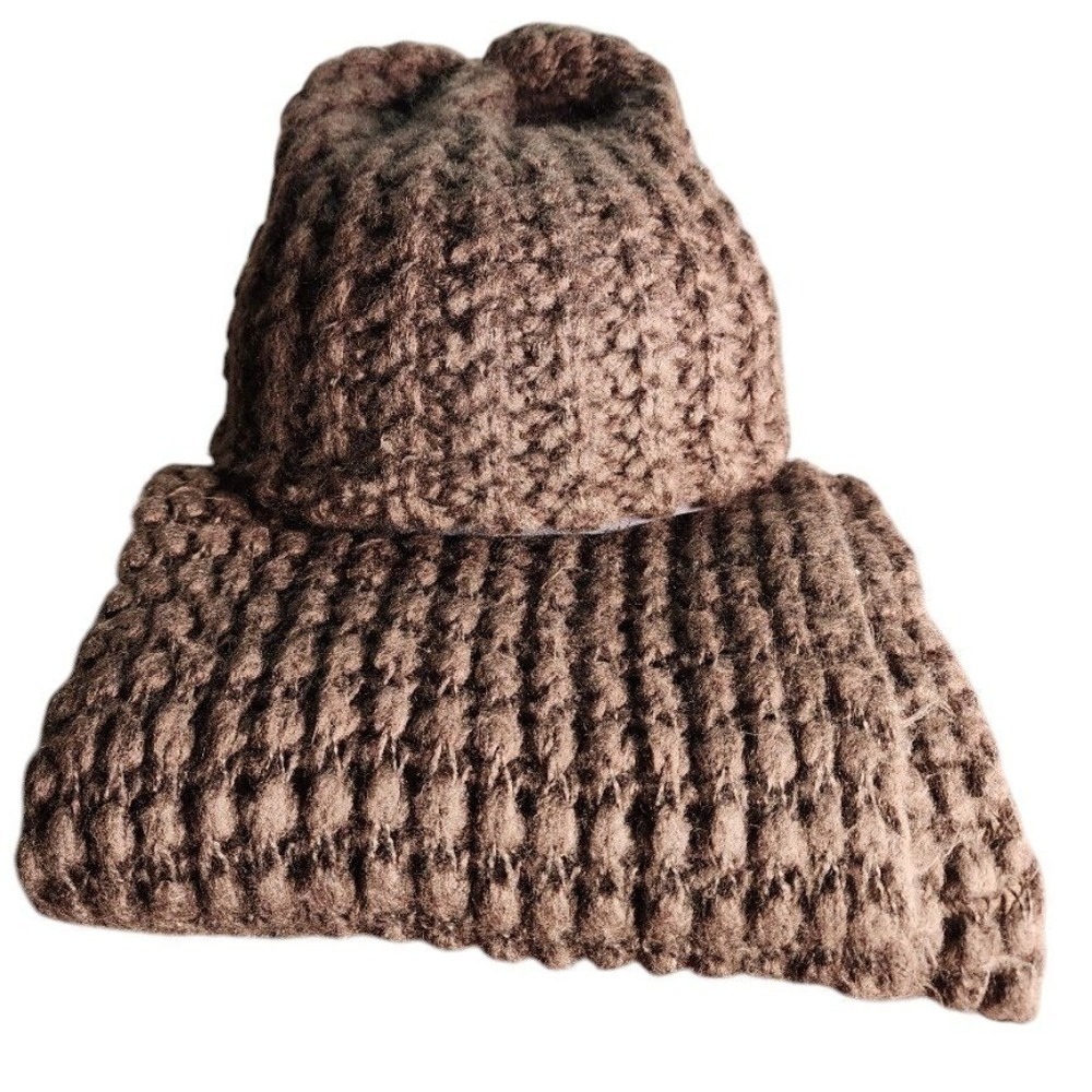 Women's‎ 2-Piece Chunky Knit Beanie & Infinity Scarf Set Brown One Size